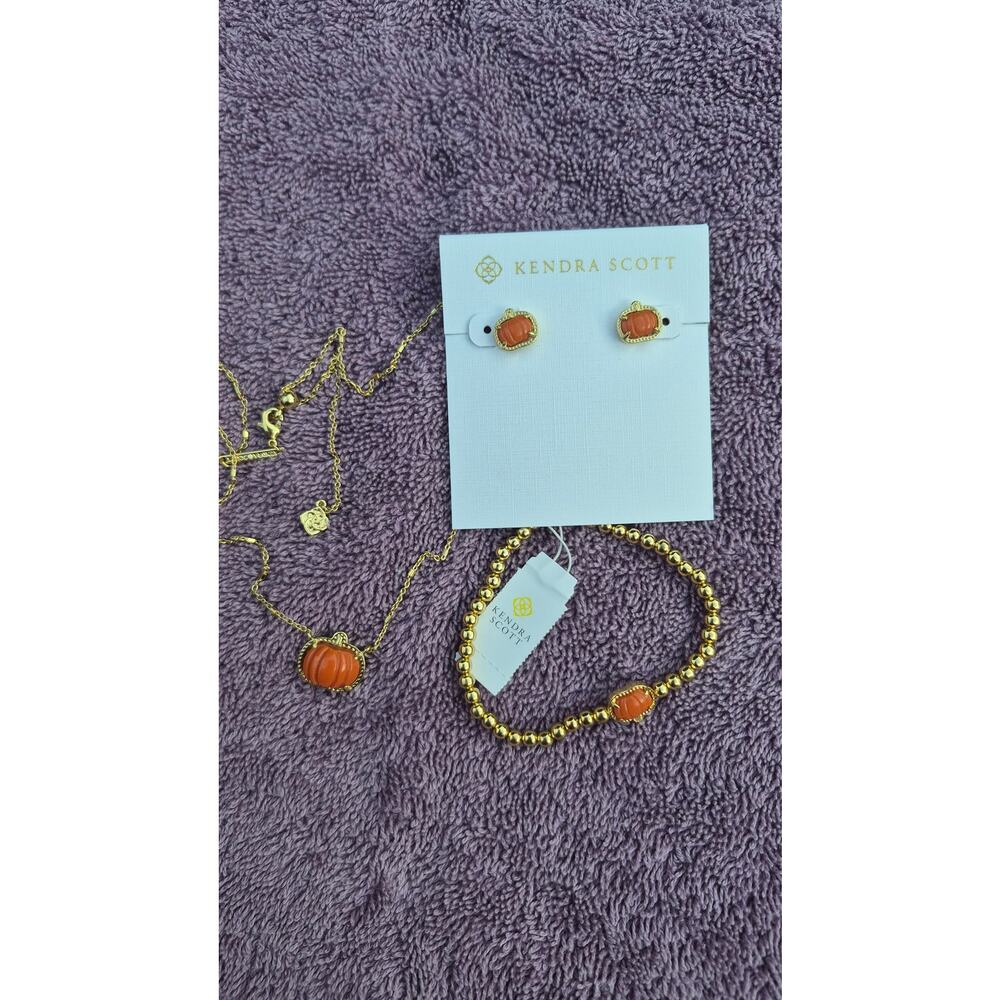 Kendra Scott Pumpkin Halloween Jewelry Set Gold & Orange 3 Pc NWT - Picture 2 of 10